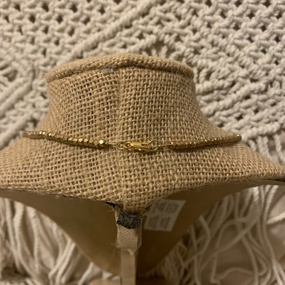 Handmade Boho Chic Style Necklace - Picture 2 of 2